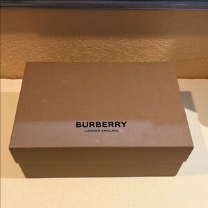 Burberry Tan Gift Box